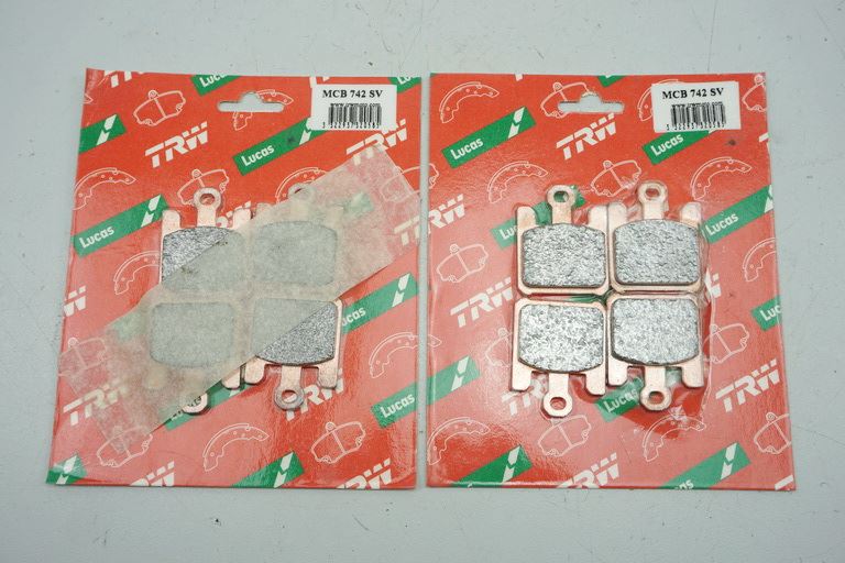 PASTILLAS DE FRENO DELANTERAS KAWASAKI ZX-10R ZXT00C MCB 742 SV TRW LUCAS - 2X