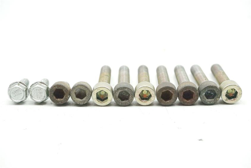 APRILIA ETX 125 ZD4PH SCHRAUBEN LIMADECKEL SCREWS