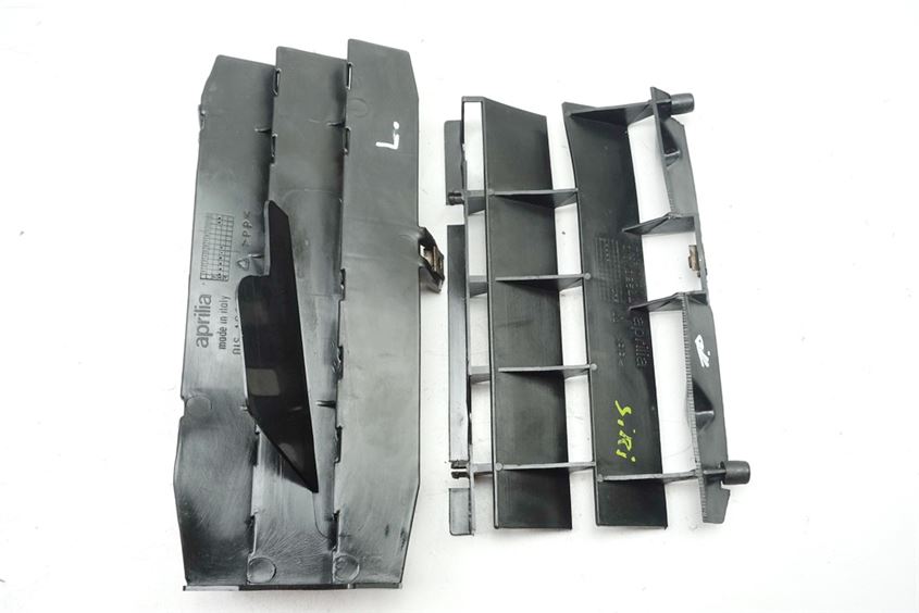 APRILIA ETX 125 ZD4PH ABDECKUNG KÜHLER COVER GITTER VERKLEIDUNG