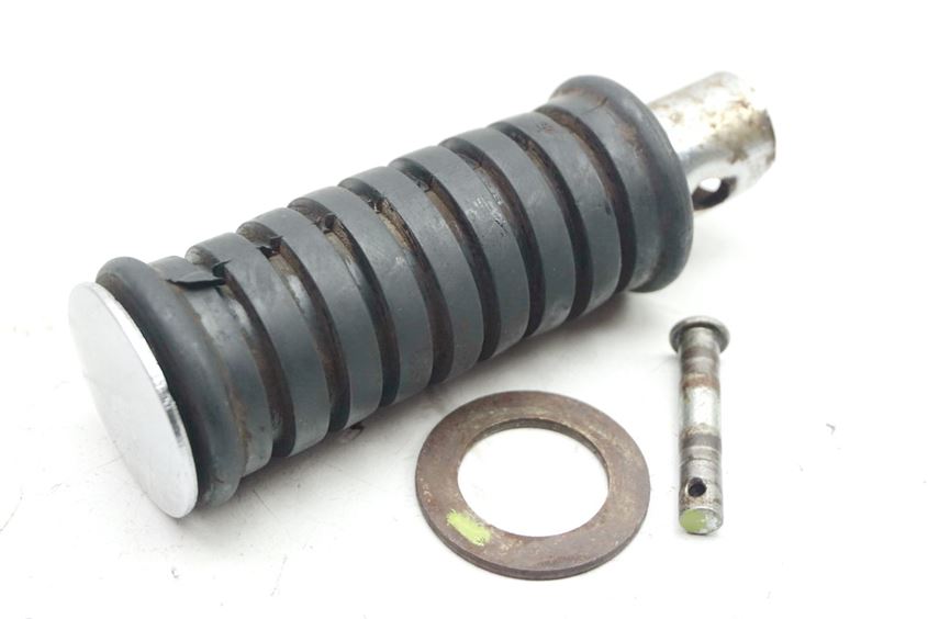 YAMAHA XV 250 2UJ VIRAGO REPOSAPIÉS PASAJERO IZQUIERDO