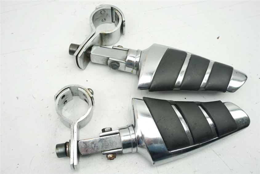 KAWASAKI VN 1600 CLASSIC TOURER VNT60A REPOSAPIÉS AVANZADOS - ACCESORIO DE DEFENSA