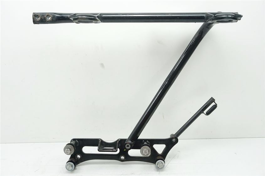 KAWASAKI VN 1600 CLASSIC TOURER VNT60A SOPORTE MALETA DERECHA TRASERO
