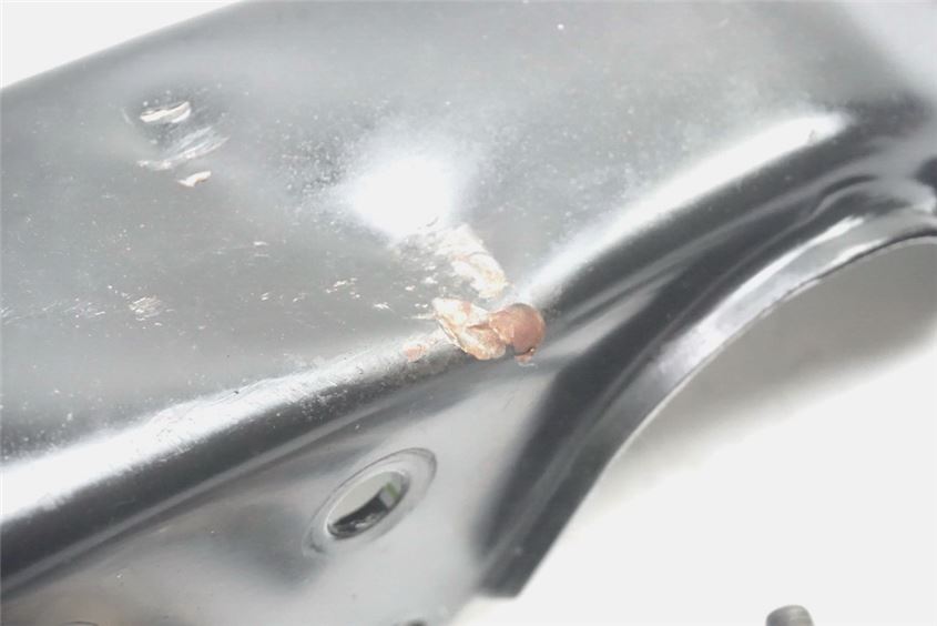 YAMAHA YBR 125 RE05 HALTERUNG MOTOR SCHRAUBE ACHSE BOLZEN MOTORHALTER