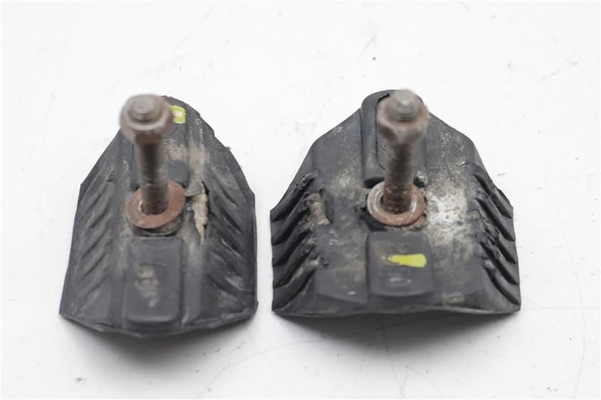 HUSQVARNA TE 610 8AE REIFENHALTER GUMMIS HALTER REIFEN SCHLAUCH FELGE