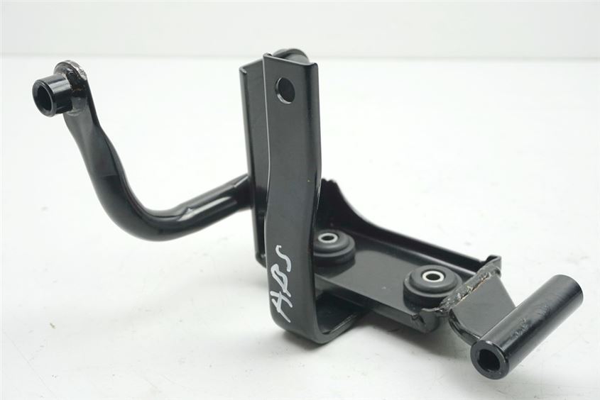 SUZUKI GSR 600 ABS WVB9 SOPORTE BOMBA ABS BASTIDOR SUJECIÓN