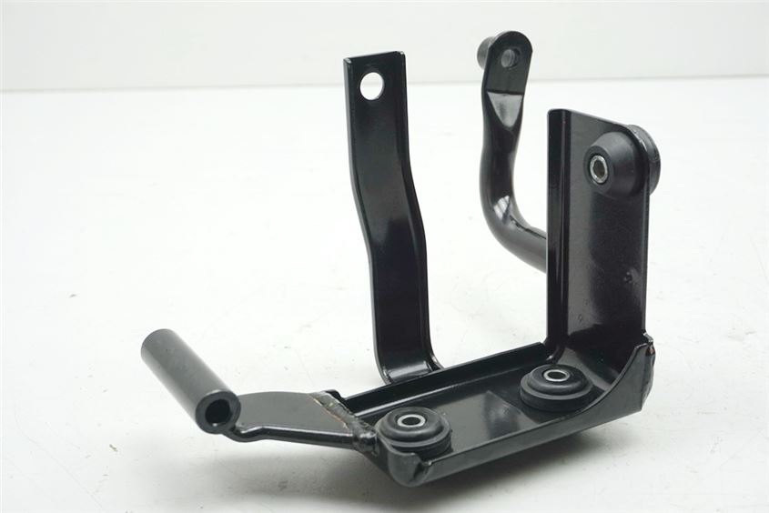 SUZUKI GSR 600 ABS WVB9 SOPORTE BOMBA ABS BASTIDOR SUJECIÓN