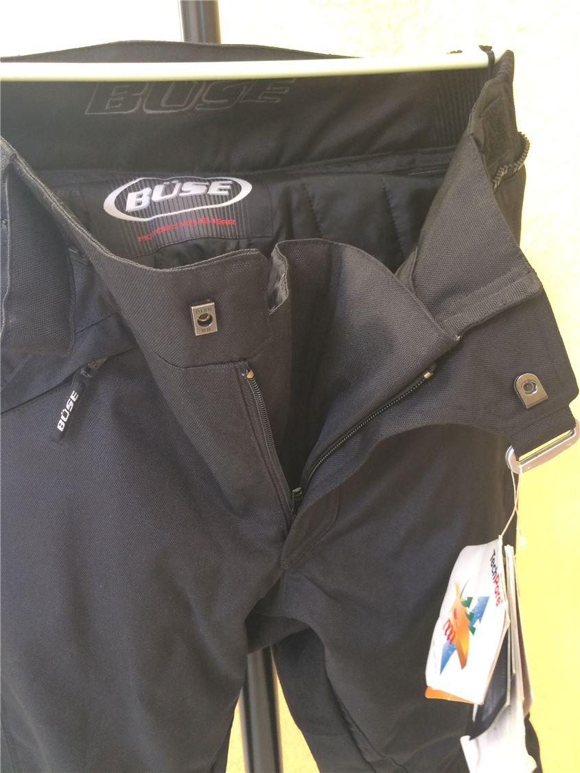 PANTALONES DE MOTO - BÜSE - COMO NUEVOS - TALLA 50