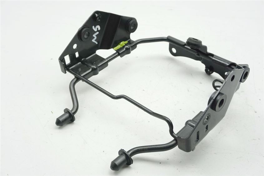 SUZUKI GSR 600 ABS WVB9 HEADLIGHT BRACKET SUPPORT