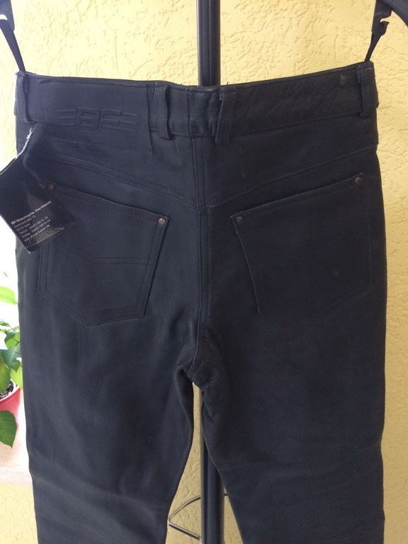 MOTORCYCLE TROUSERS - WOMEN'S - LEATHER TROUSERS - AS NEW - SIZE 38