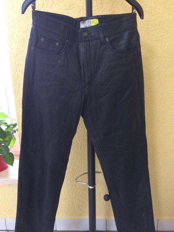 PANTALÓN DE MOTO - PANTALÓN DE CUERO - VAQUEROS ANILINA - COMO NUEVO - TALLA 40