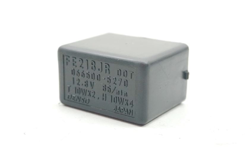 SUZUKI GSR 600 ABS WVB9 FLASHER RELAY FLASHER UNIT INDICATOR RELAY