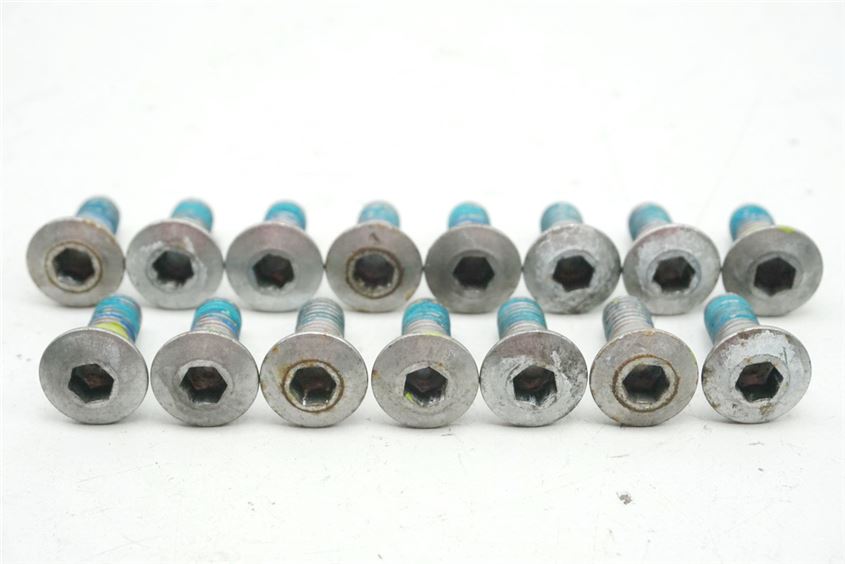 SUZUKI GSR 600 ABS WVB9 SCHRAUBEN BREMSSCHEIBEN SCREWS