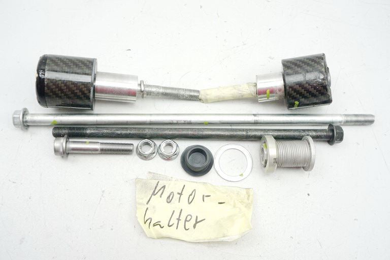 SUZUKI GSR 600 ABS WVB9 HALTERUNG MOTOR ACHSE STURZPADS BOLZEN