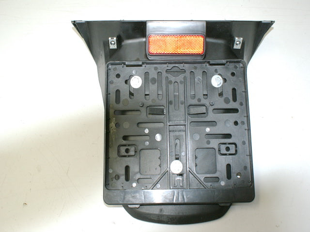 HONDA FES 125 JF05 PANTHEON KENNZEICHENTRÄGER SPRITZSCHUTZ