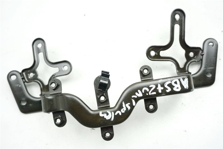 HONDA GL 1800 SC47 A ABS GOLDWING BRACKET ABS PUMP IGNITION COIL HOLDER