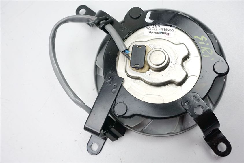 YAMAHA YZF R1 RN22 RN221 LÜFTER LINKS KÜHLER LÜFTERRAD MOTOR