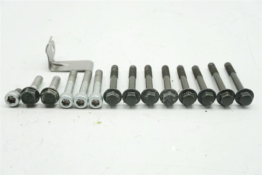 HONDA XL 1000 V SD01 VARADERO TORNILLOS TAPA ALTERNADOR ESTATOR
