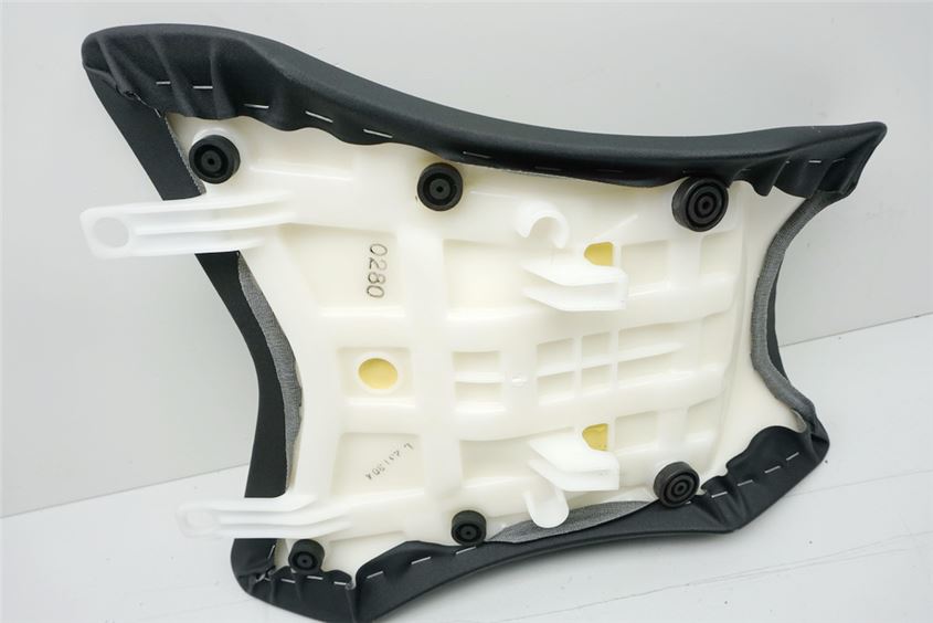 KAWASAKI ZX-10R ABS ZXT00J/J-K RIDER SEAT - NEW