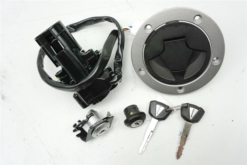 KAWASAKI VERSYS 650 ABS LE650E CONJUNTO DE CERRADURAS, CERRADURA DE ENCENDIDO, TAPA DE COMBUSTIBLE