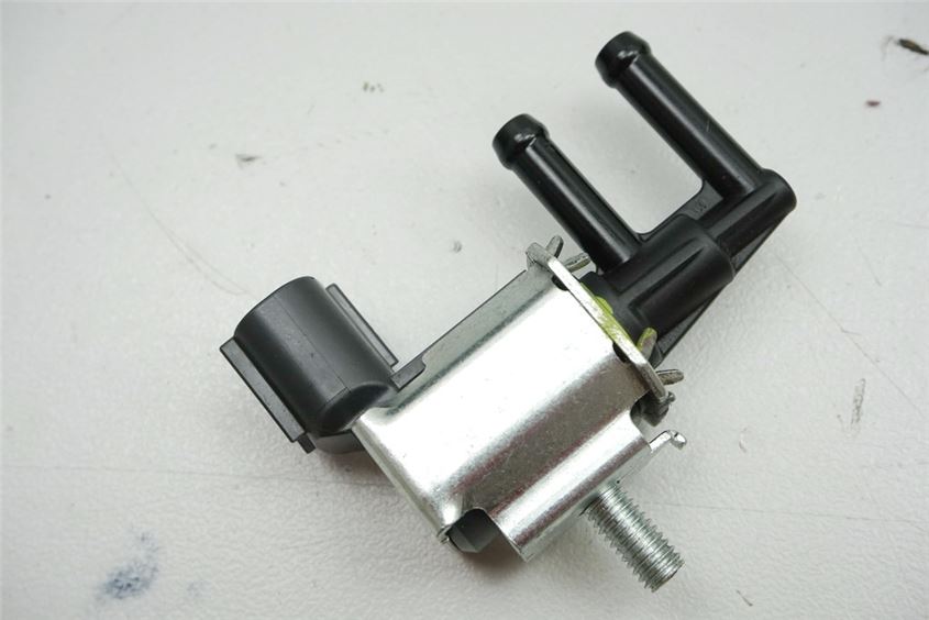 KAWASAKI VERSYS 650 ABS LE650E VENTIL SOLENOID MAGNETVENTIL LUFT