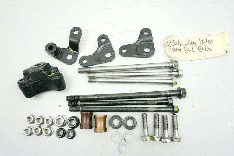 HONDA CB 1000 R SC60 SOPORTE MOTOR EJES TORNILLOS SUJECIÓN MOTOR