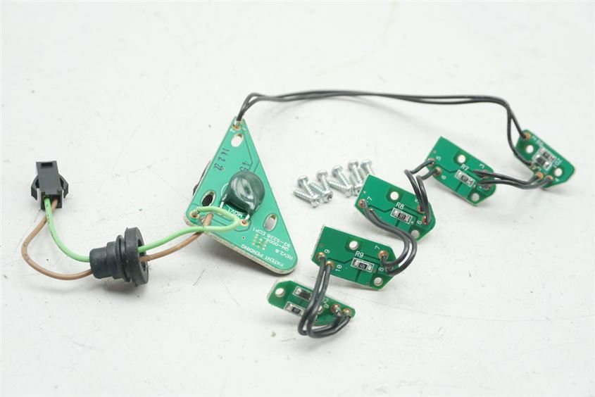 KYMCO PEOPLE GT 300 i ABS BLINKER LINKS VORN LED KABEL PLATINE