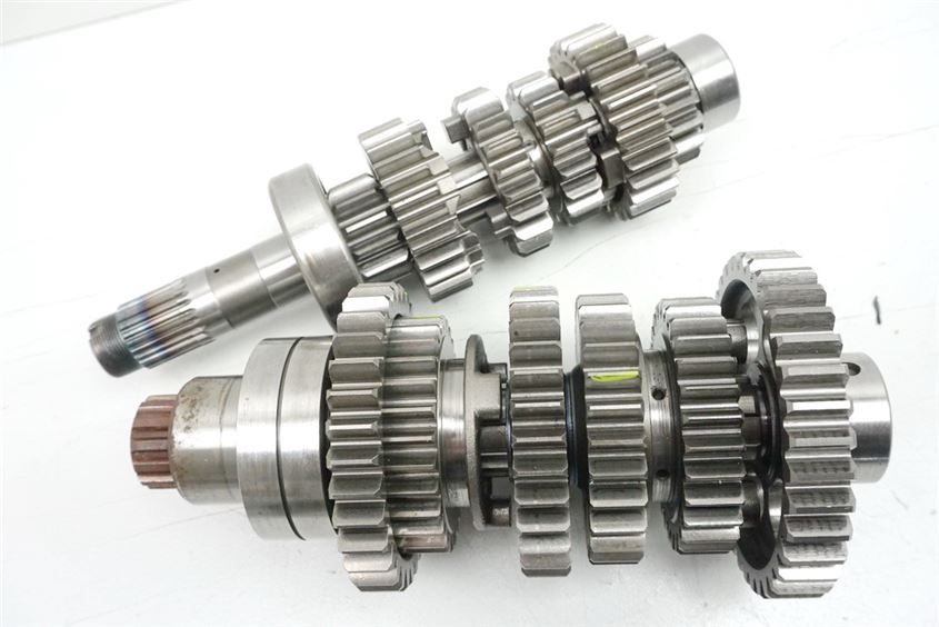 HONDA VFR 750 RC24 / 1 GETRIEBE GETRIEBEWELLE SCHALTUNG