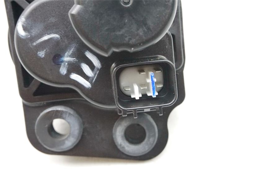 YAMAHA MT01 RP18 SERVOMOTOR CONTROL DE VÁLVULA DE ESCAPE MOTOR EXUP