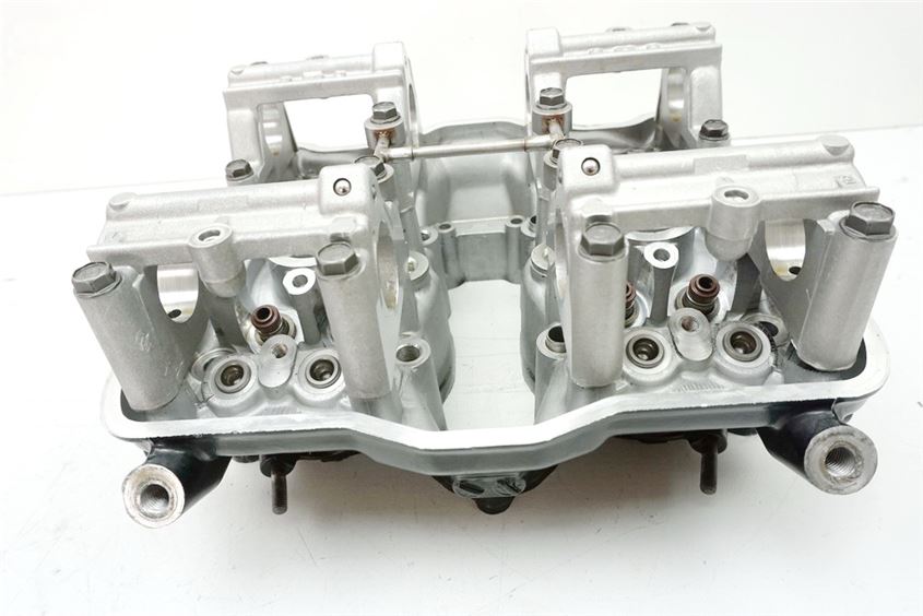 HONDA VFR 750 RC24 / 1 ZYLINDERKOPF HINTEN VENTILE CYLINDER HEAD