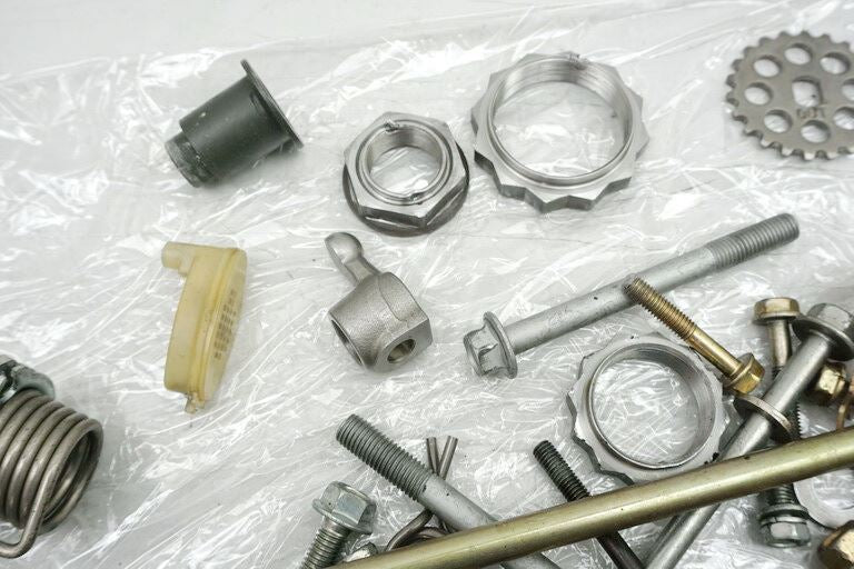 HONDA GL 1800 SC47 A ABS GOLDWING SCHRAUBEN & KLEINTEILE - MOTOR