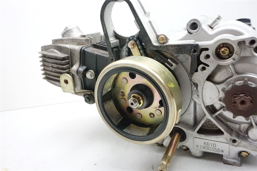 KYMCO NEXXON 50 CK50Q-B MOTOR ENGINE CRANKSHAFT CYLINDER HEAD GEARBOX - 2700 KM
