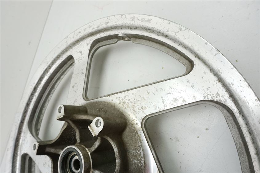 DAELIM VT 125b LLANTA DELANTERA RUEDA DELANTERA