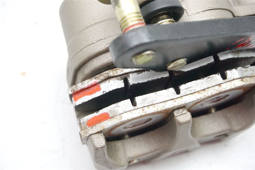 KYMCO NEXXON 50 CK50Q-B BREMSSATTEL VORN BRAKE CALIPER