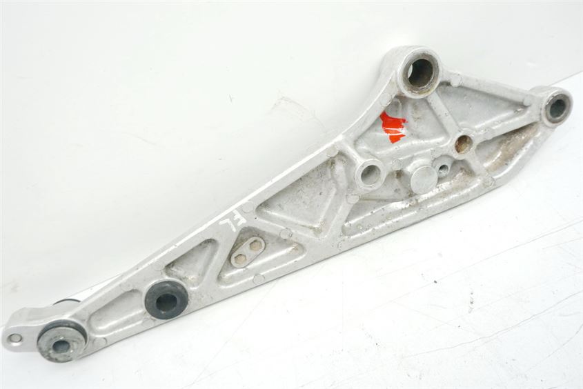 HONDA CB 750 F RC04 BOLDOR FOOTREST PLATE RIDER LEFT HOLDER FOOTREST