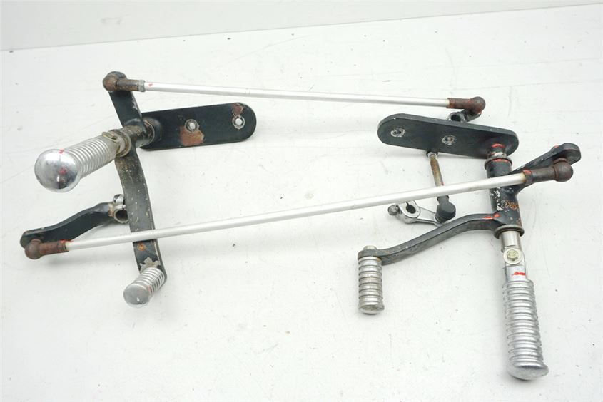 HONDA CB 750 F RC04 BOLDOR REPOSAPIÉS AVANZADOS