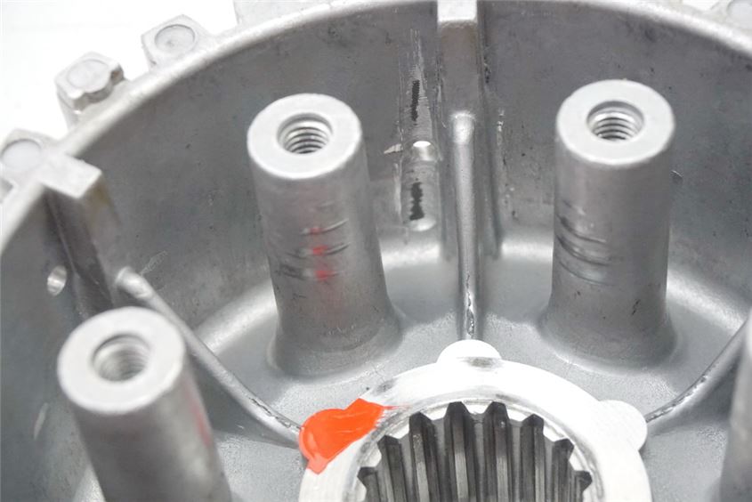 APRILIA RSV 1000 RR ZD4RR CESTA INTERIOR EMBRAGUE BUJE EMBRAGUE
