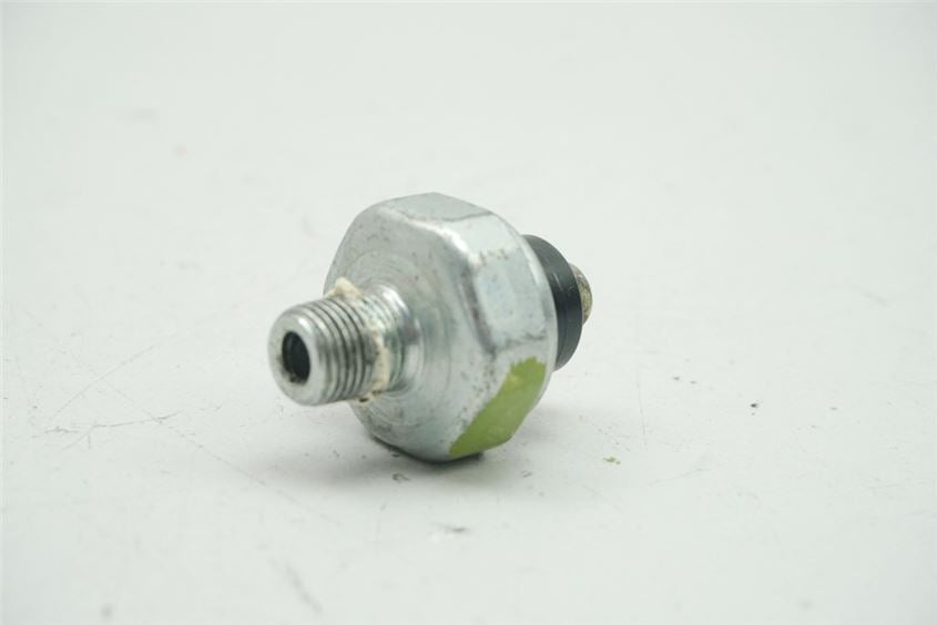 SUZUKI GS 500 E GM51B OIL PRESSURE SWITCH