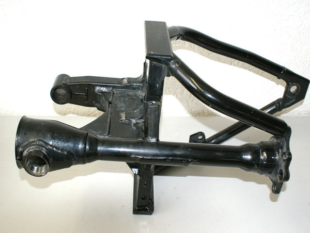 SUZUKI VL 800 WVBM INTRUDER VOLUSIA SWINGARM