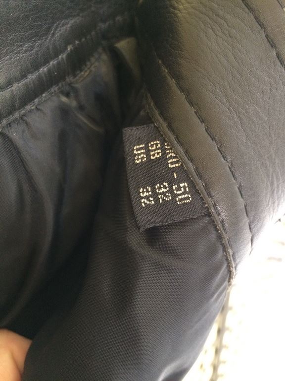 MOTORRADHOSE LEDERHOSE AKITO MIT SEITLICHER SCHNÜRUNG GRÖßE 50