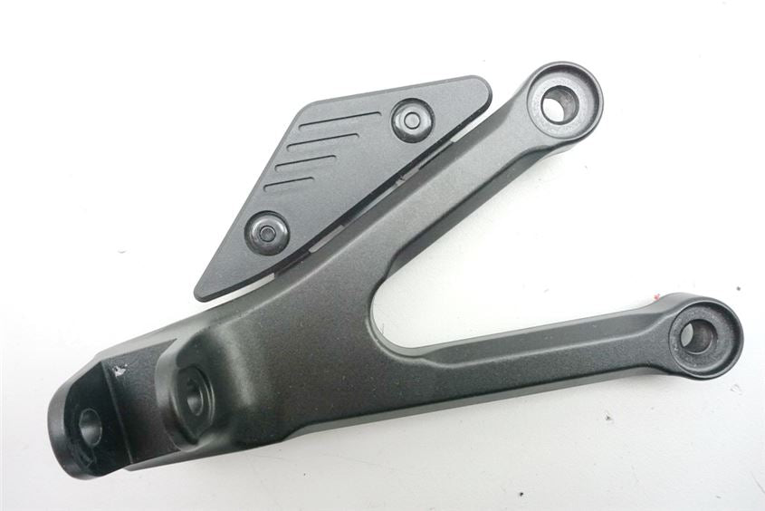 YAMAHA YZF R6 RJ27 FUßRASTENTRÄGER FAHRER LINKS HALTER FUßRASTE