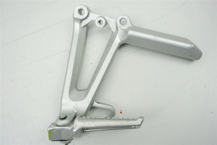 HONDA CBR 600 PC35 REPOSAPIÉS PASAJERO IZQUIERDO 99-00