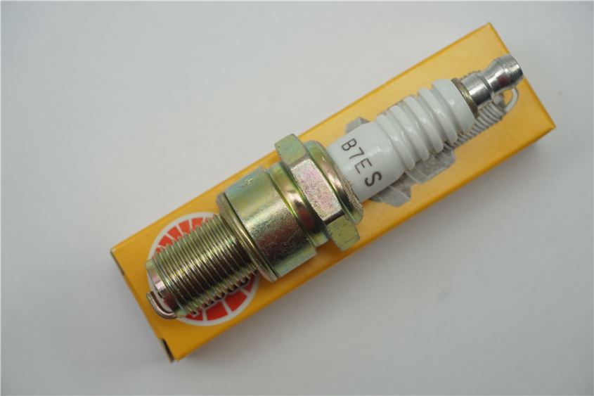 ZÜNDKERZE NGK - B7ES