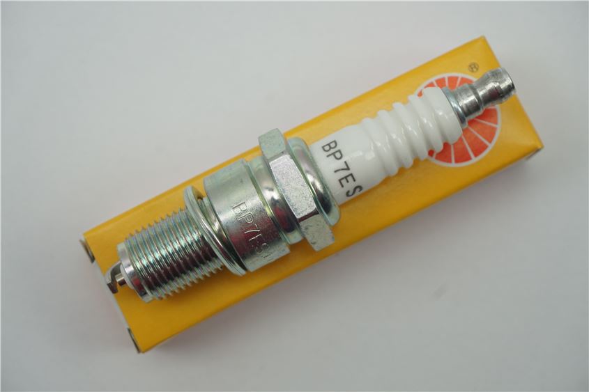 SPARK PLUG NGK - BP7ES