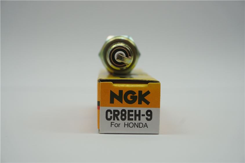 BUJÍA NGK - CR8EH-9