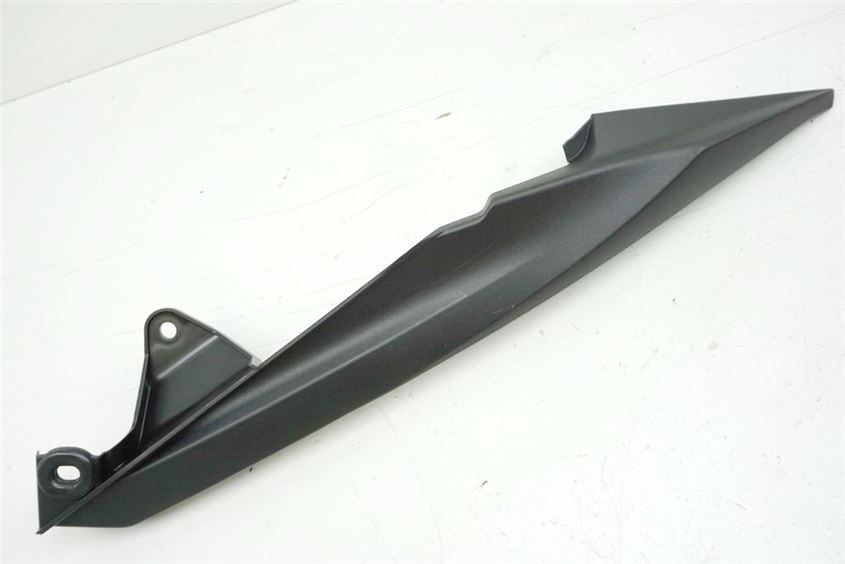 HONDA CB 125 F JC64 REAR FAIRING LEFT BOTTOM COVER TRIM
