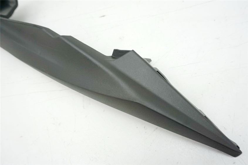 HONDA CB 125 F JC64 REAR FAIRING LEFT BOTTOM COVER TRIM
