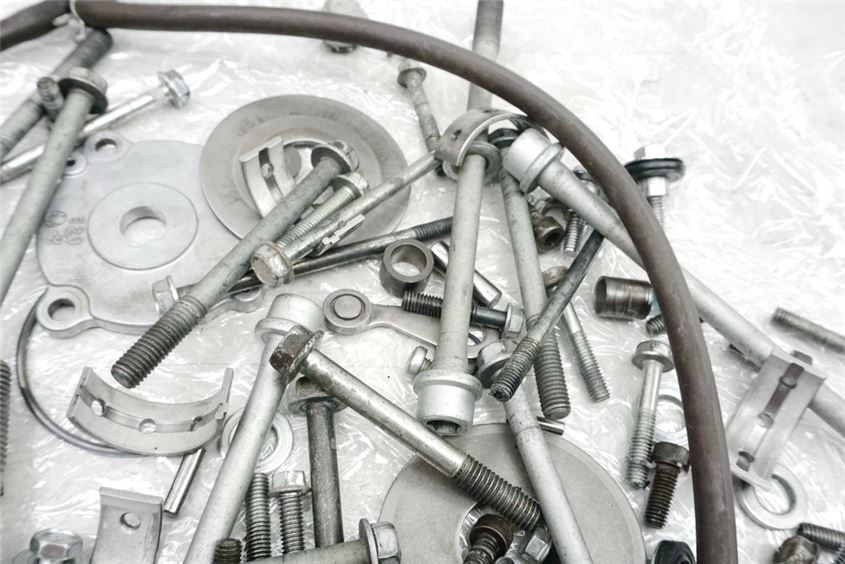 KAWASAKI ZZR 500 ZX500C SCHRAUBEN & KLEINTEILE - MOTOR