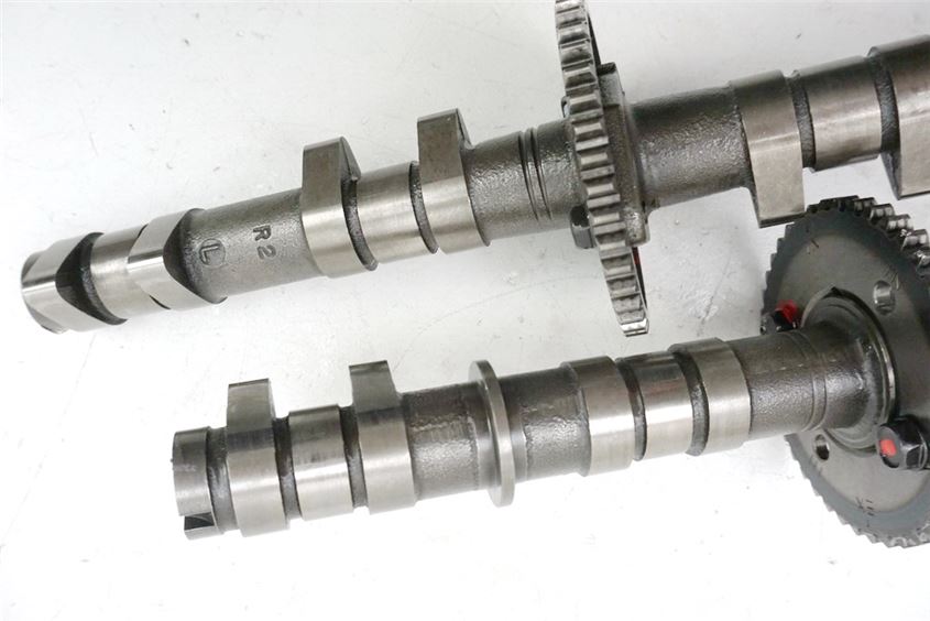 KAWASAKI ZZR 500 ZX500C NOCKENWELLE EINLASS & AUSLASS CAMSHAFT - PAAR
