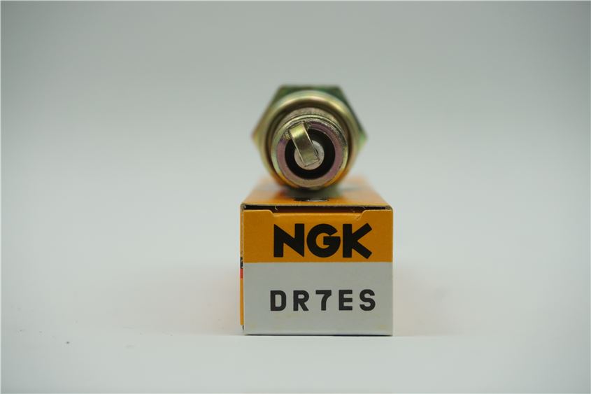 ZÜNDKERZE NGK - DR7ES