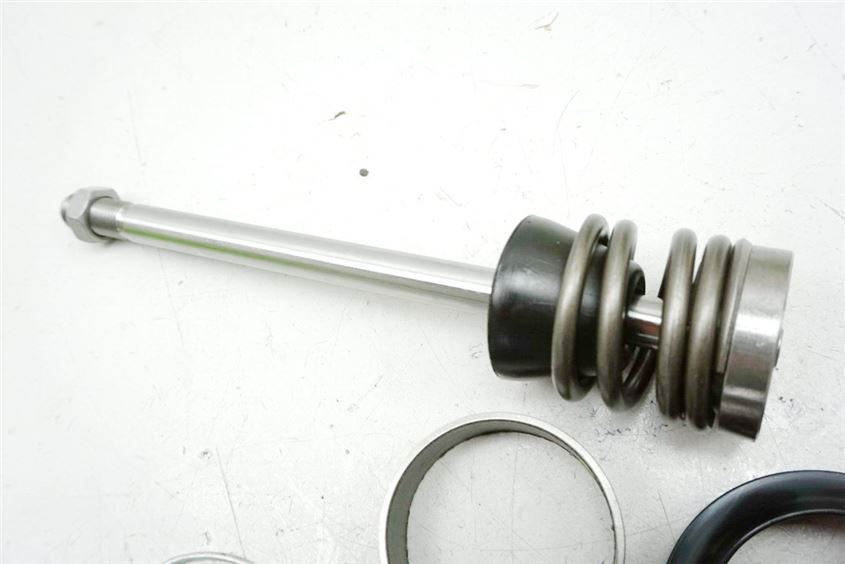 DUCATI MONSTER 696 M5 DAMPER LEFT FORK TUBE CARTRIDGE FORK